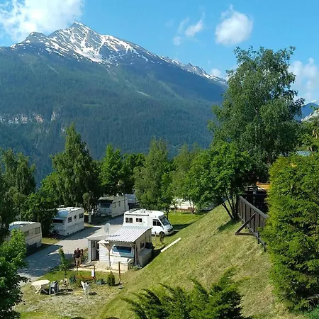 Apartment House Schiefertal,