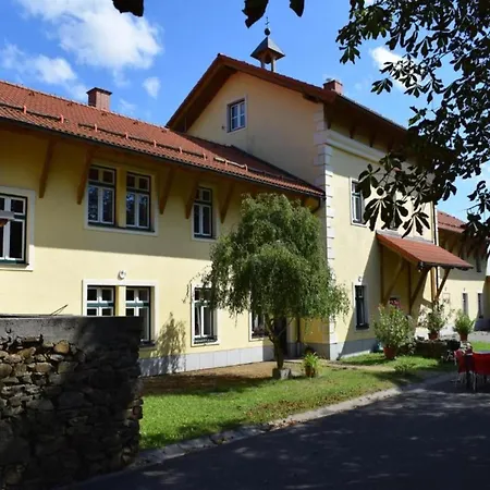 House Schiefertal, *