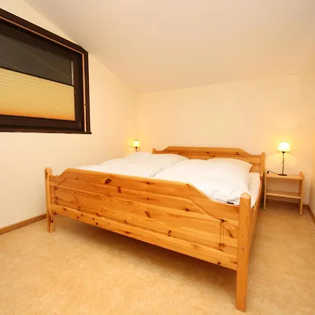 Apartment House Schiefertal, *