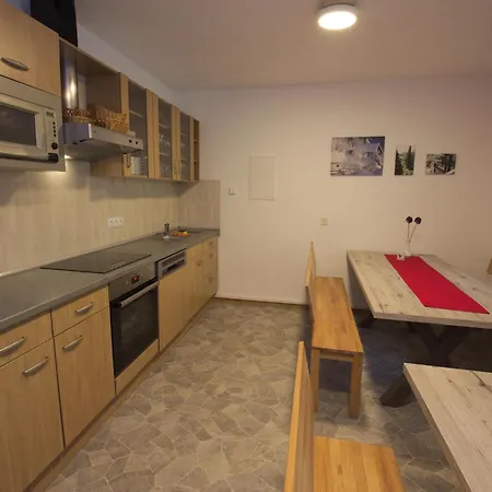 Apartment House Schiefertal,