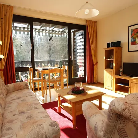 House Schiefertal, Apartment *