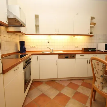 Apartment House Schiefertal,
